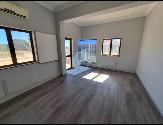 242M² OFFICE TO LET IN RIVONIA